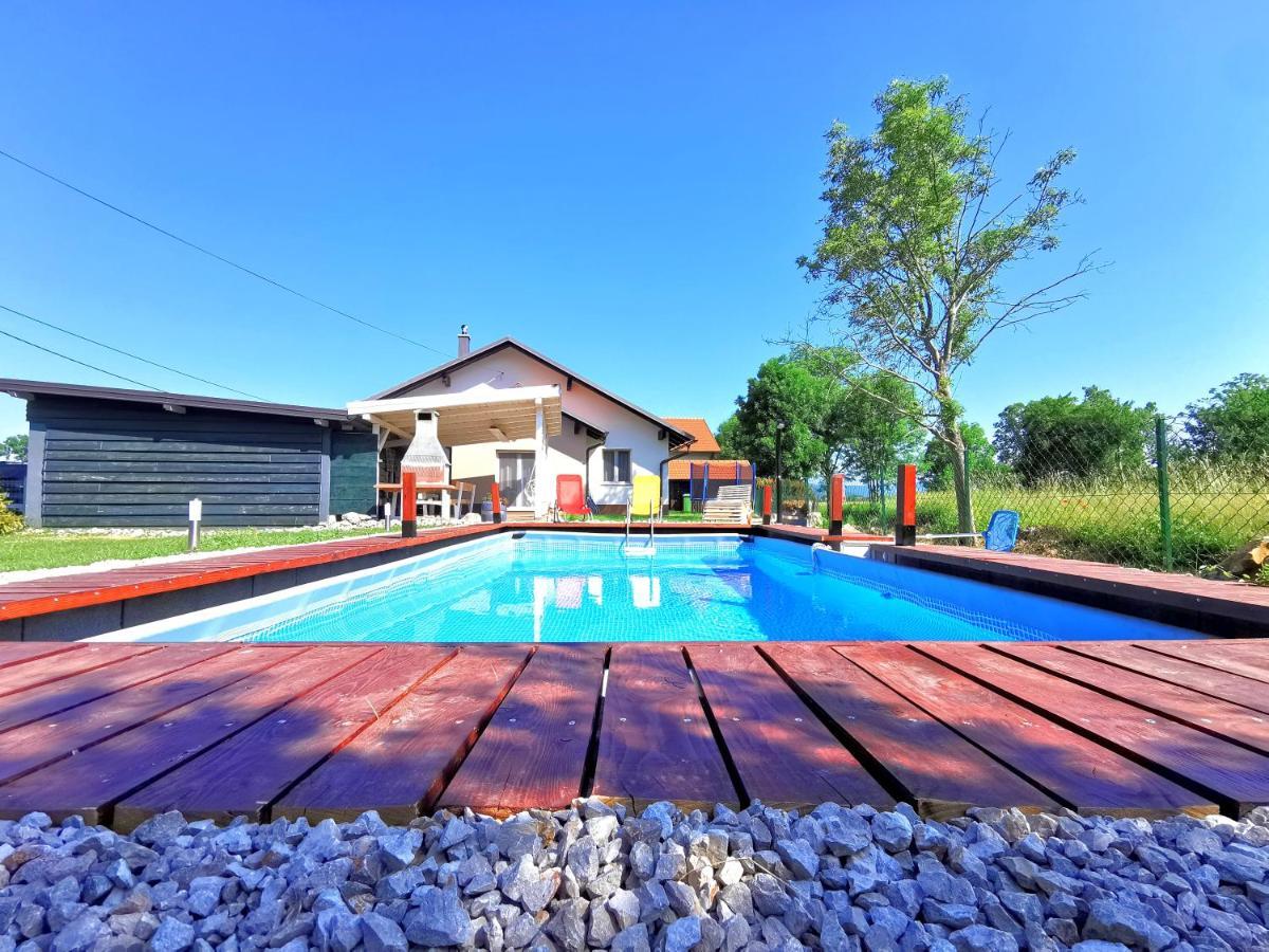 Holiday Home Melani Sinac المظهر الخارجي الصورة